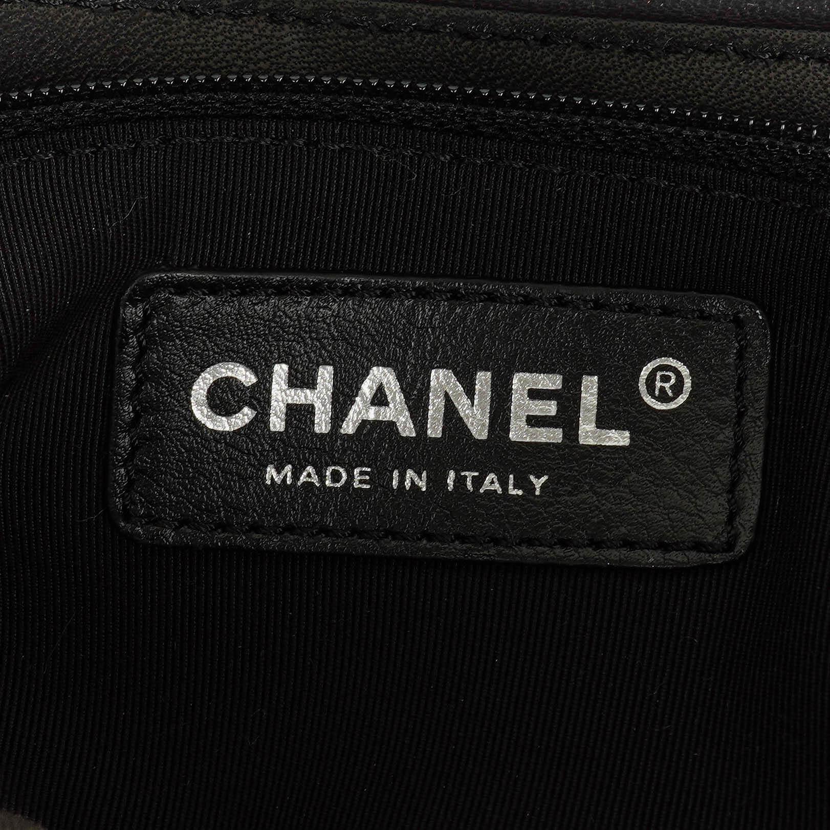 Chanel Camellia N°5 Tasche aus beigem und schwarzem Canvas