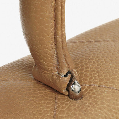 Chanel Jumbo Kelly Flap Bag aus beigem gestepptem Caviar-Leder