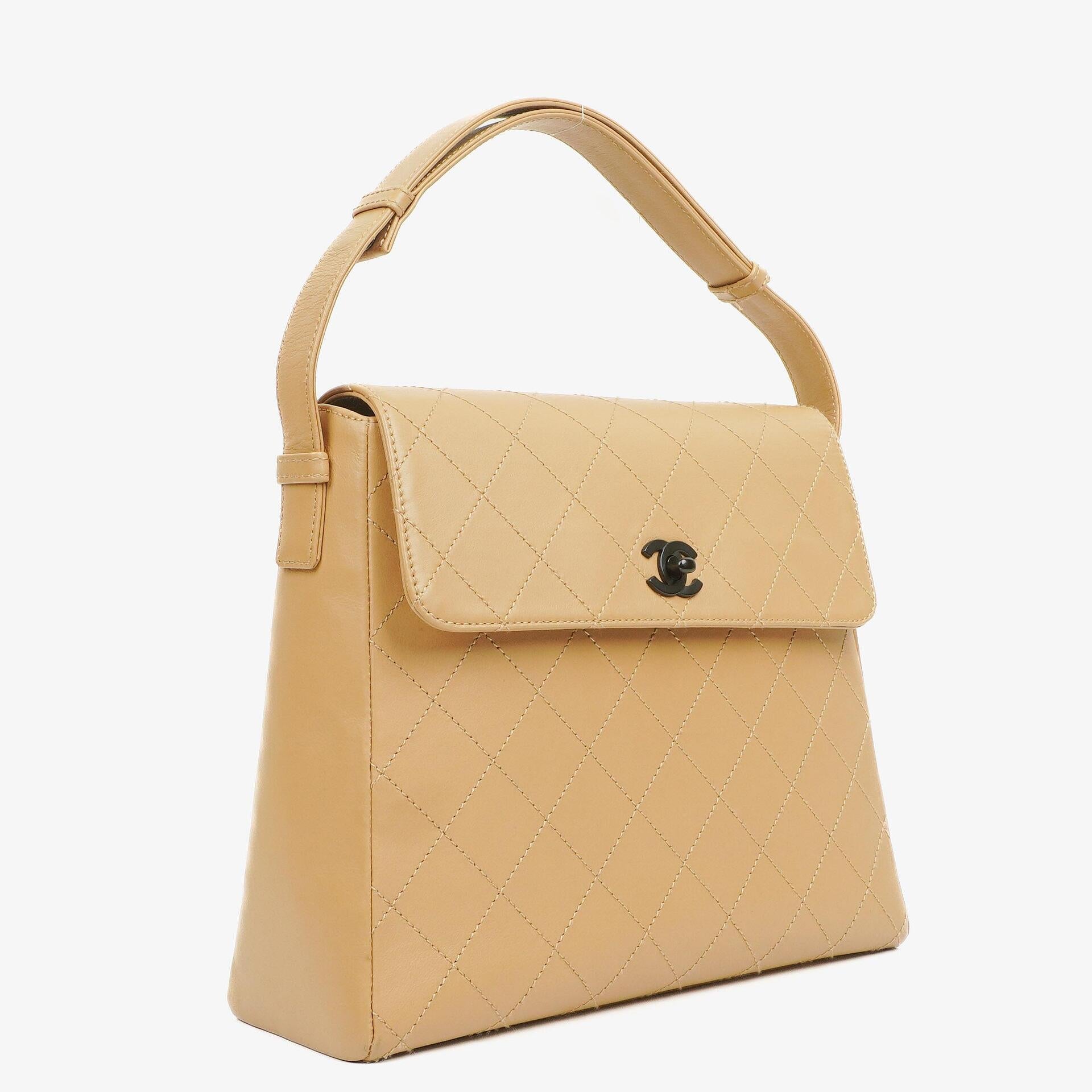 Chanel Straight Flap Tasche aus beigem Lammleder, 1997-1999