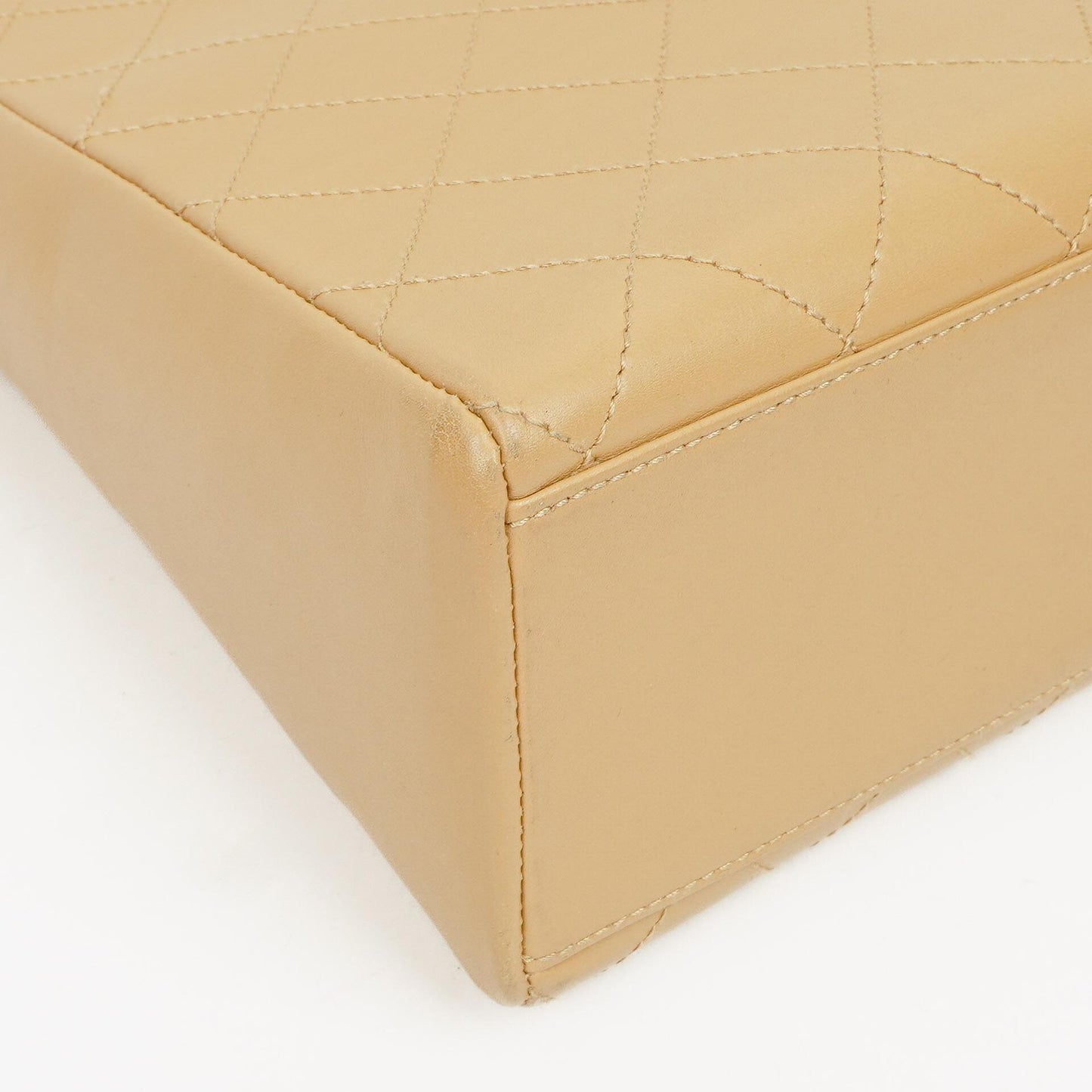 Chanel Straight Flap Tasche aus beigem Lammleder, 1997-1999