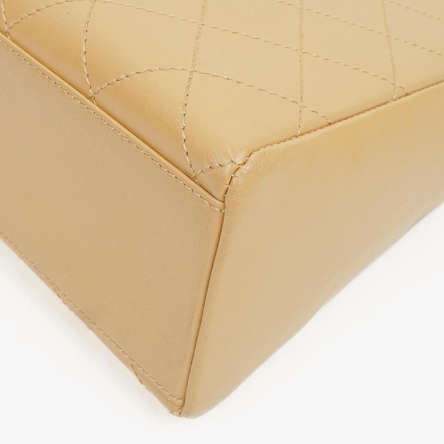 Chanel Straight Flap Tasche aus beigem Lammleder, 1997-1999