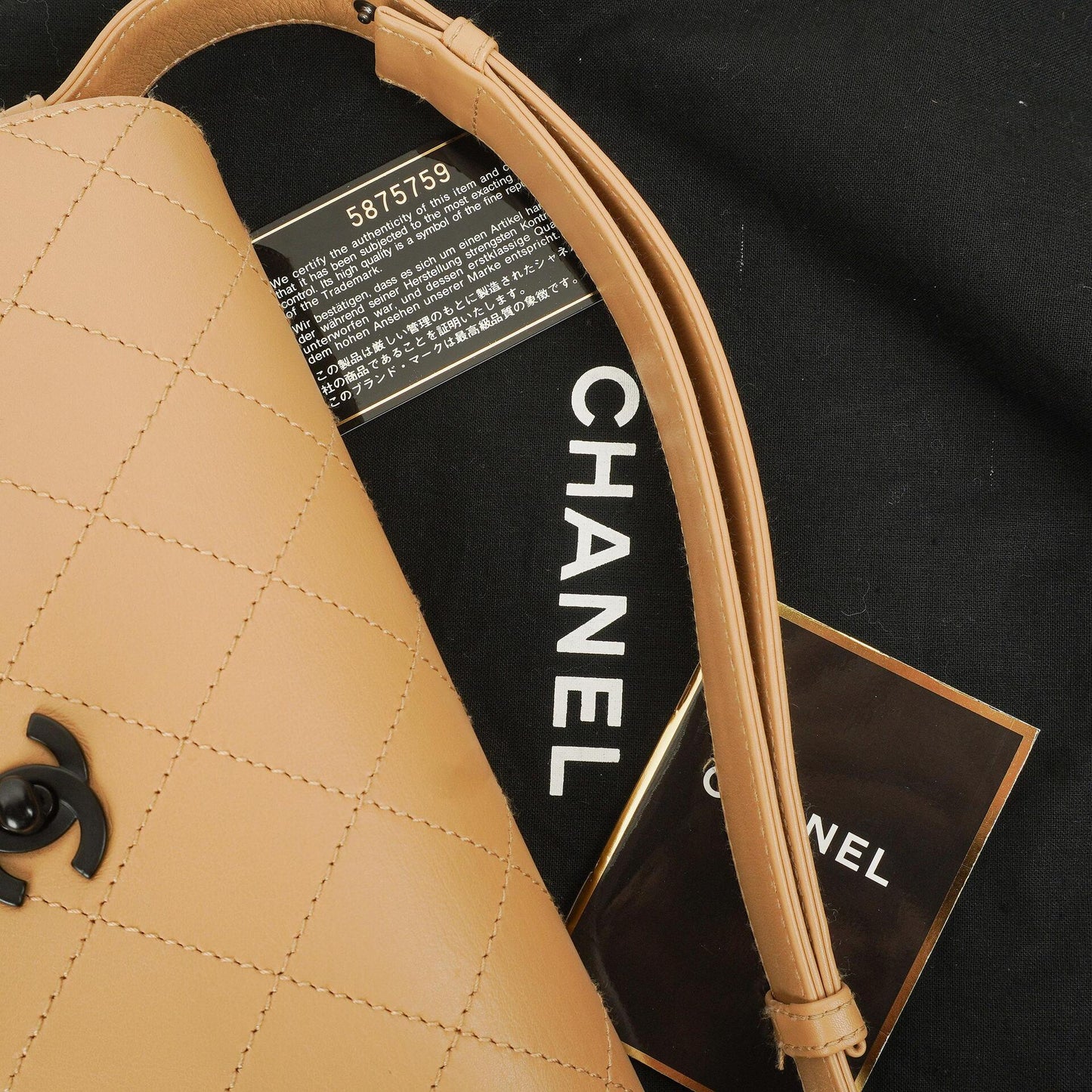 Chanel Straight Flap Tasche aus beigem Lammleder, 1997-1999