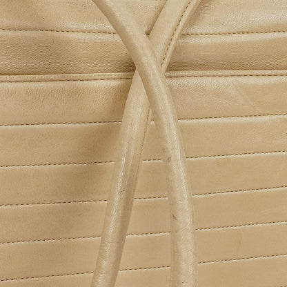 Chanel Flap Umhängetasche aus beigem gestepptem Lammleder