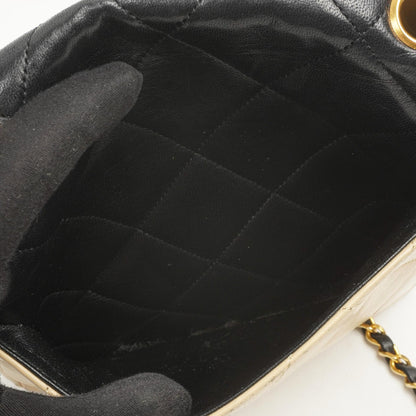Chanel Bi-Color Gequiltete Lammleder Umschlagklapptasche mit 24K Goldbeschichtetem Hardware
