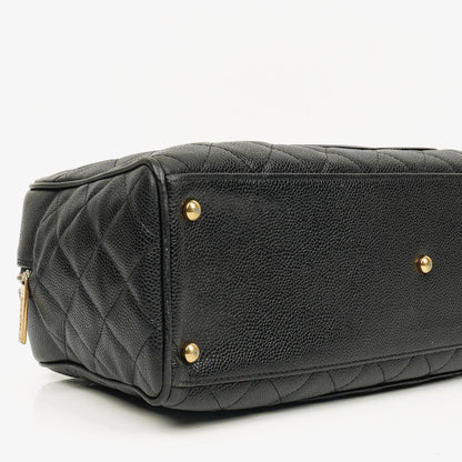 Chanel Boston Tasche aus schwarzem Caviar-Leder