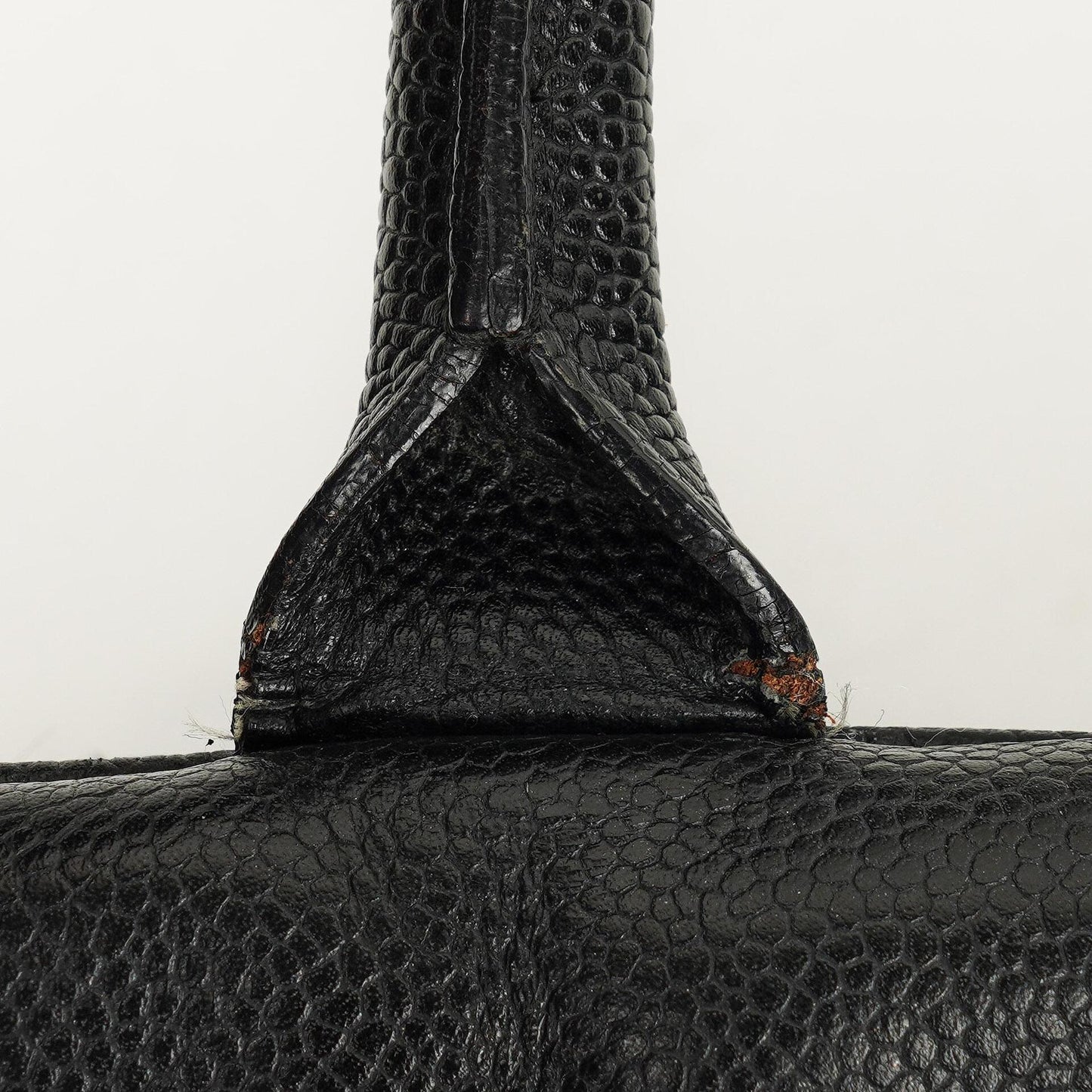 Chanel Boston Tasche aus schwarzem Caviar-Leder