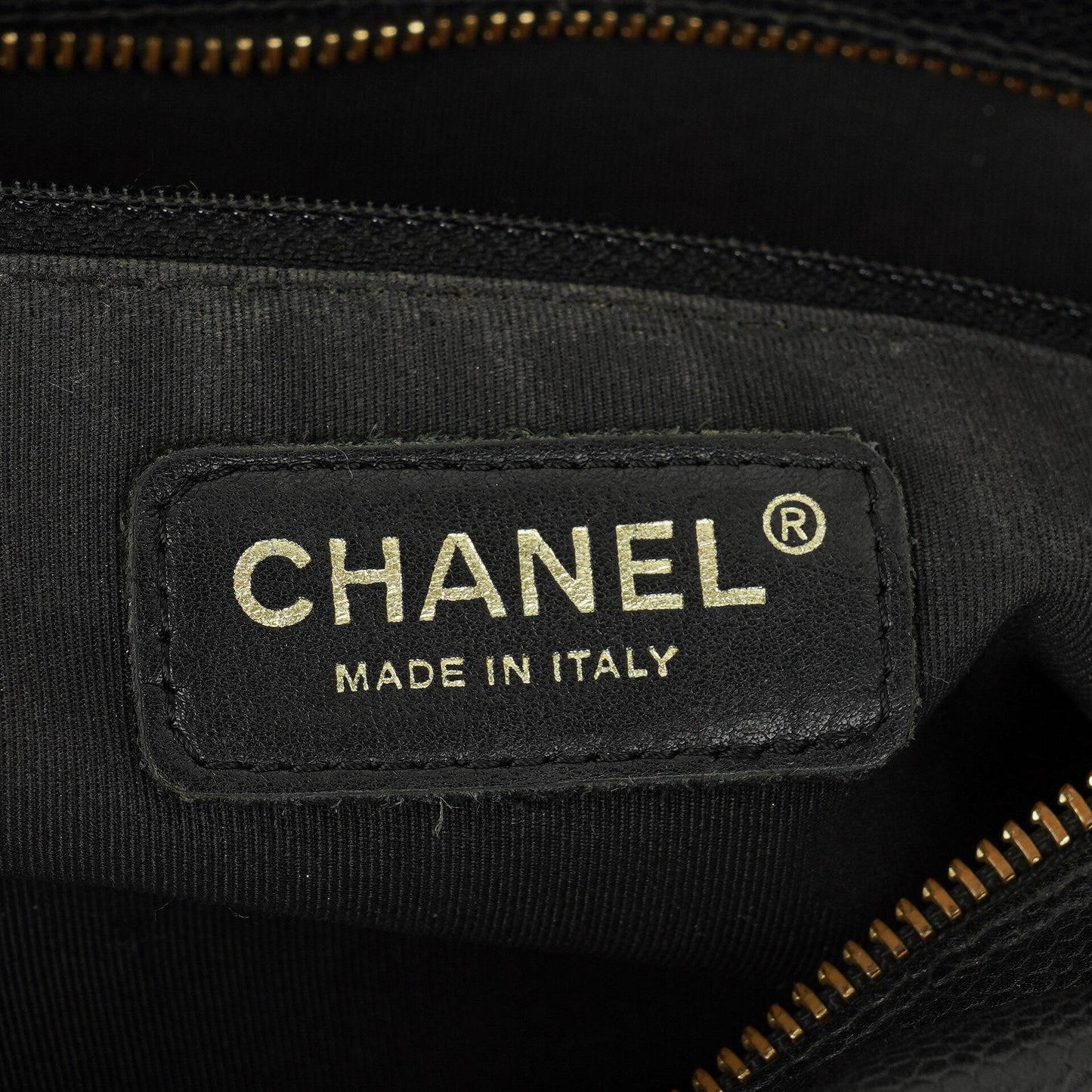 Chanel Boston Tasche aus schwarzem Caviar-Leder