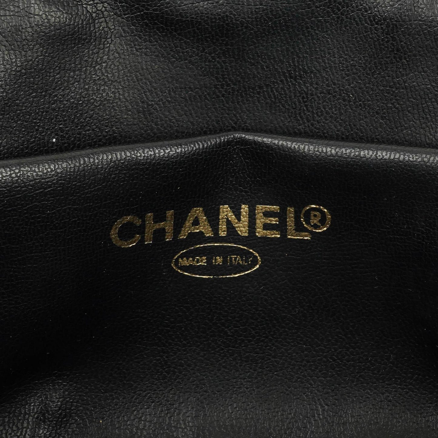 Chanel Vanity Case aus schwarzem Caviar-Leder