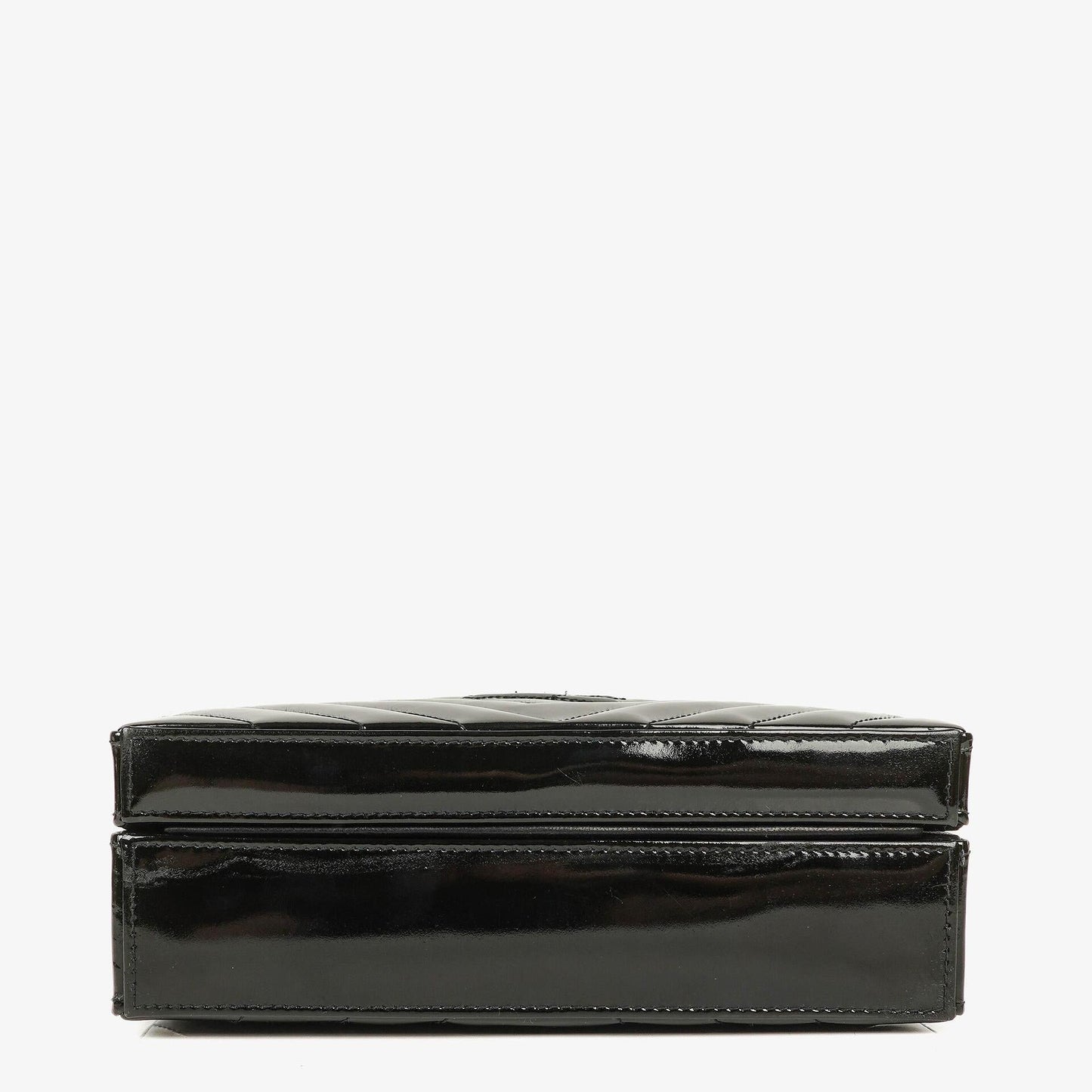 Chanel Vanity Case Box Tasche aus schwarzem Chevron-gestepptem Lackleder