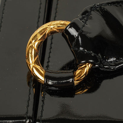 Chanel Vanity Case Box Tasche aus schwarzem Chevron-gestepptem Lackleder