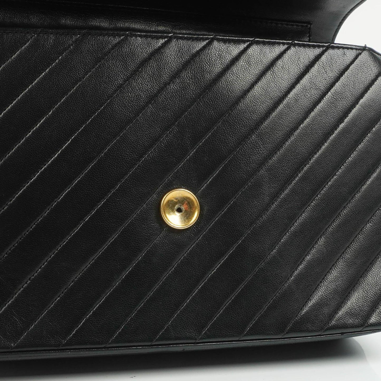 Chanel Classic Single Flap Tasche Medium Gesteppt Lammleder Schwarz mit 24K Gold Hardware