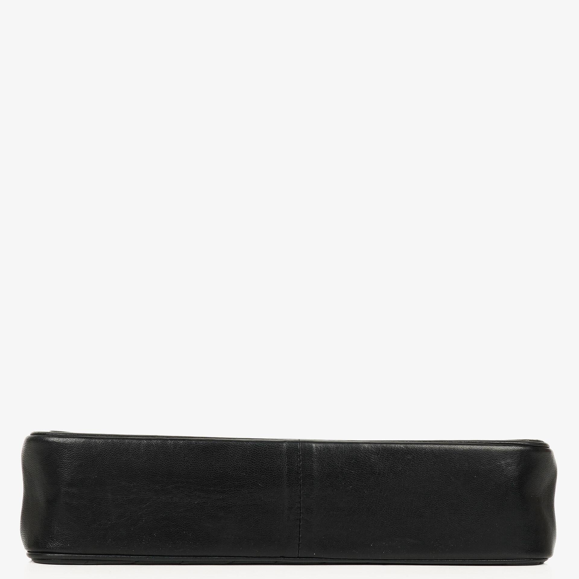 Chanel Schwarze diagonale gesteppte Lammleder Mittel Classic Single Flap Tasche mit 24K vergoldeten Beschlägen