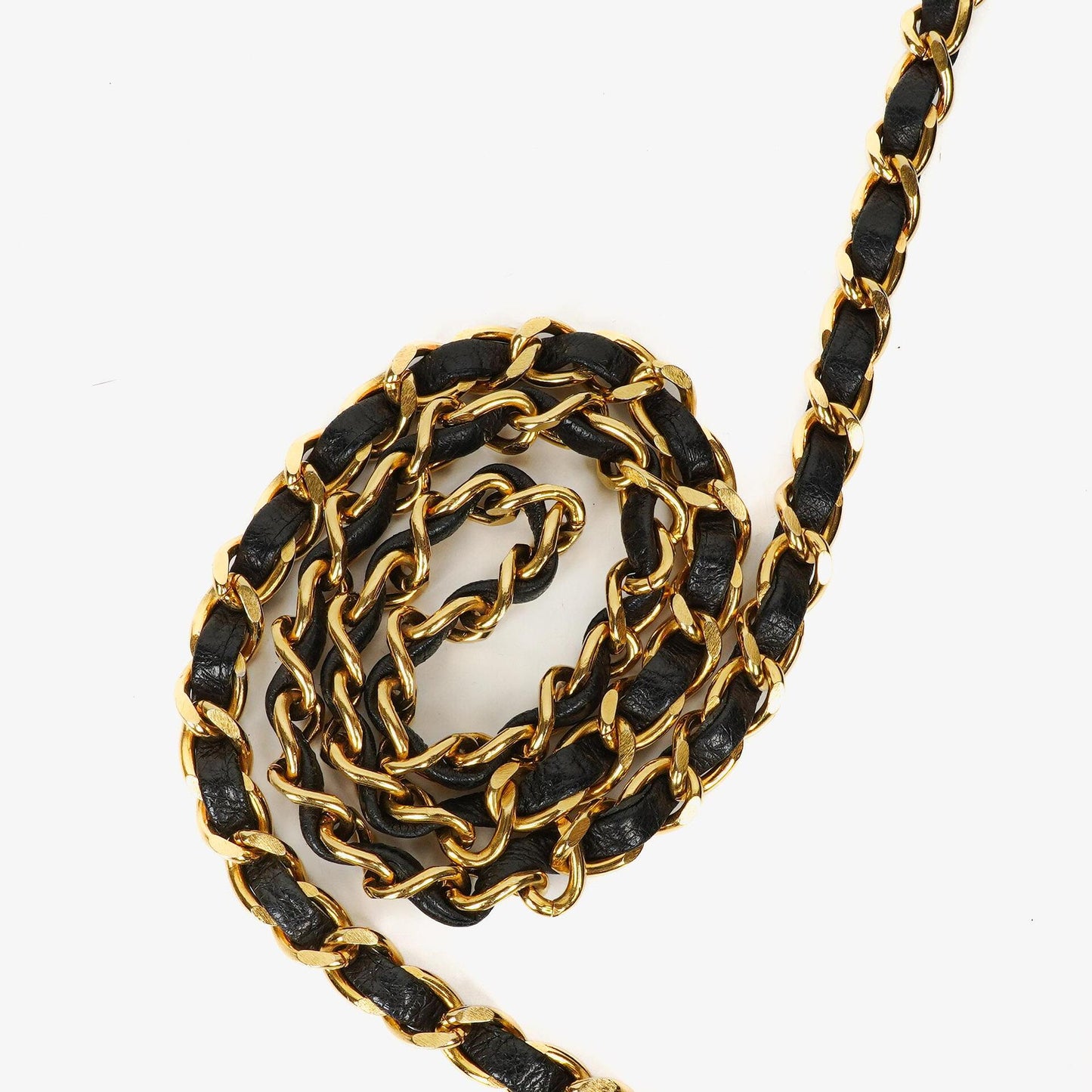 Chanel Schwarze diagonale gesteppte Lammleder Mittel Classic Single Flap Tasche mit 24K vergoldeten Beschlägen