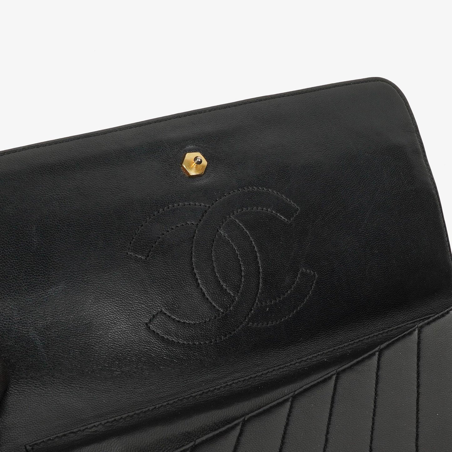 Chanel Schwarze diagonale gesteppte Lammleder Mittel Classic Single Flap Tasche mit 24K vergoldeten Beschlägen