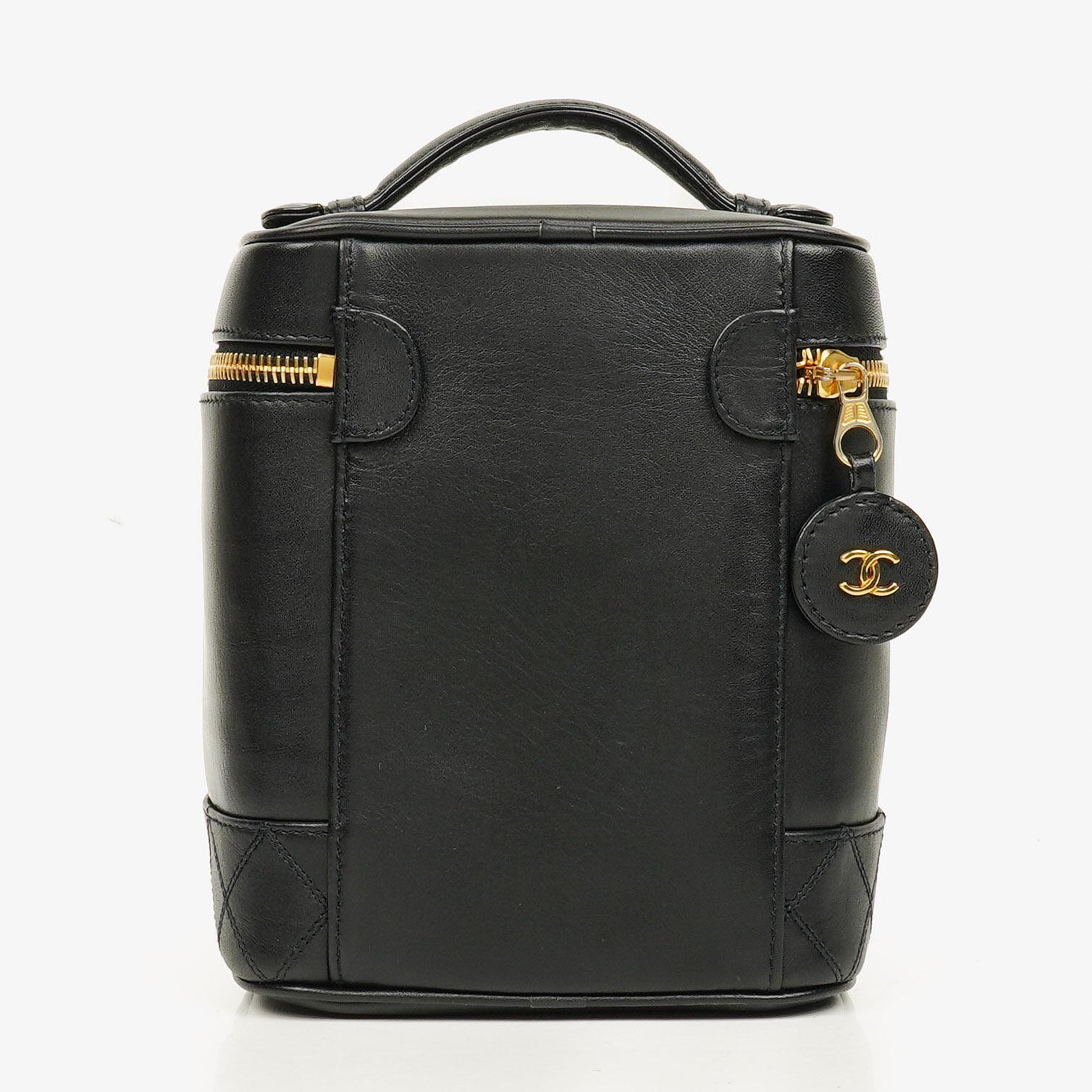 Chanel Kosmetikkoffer aus schwarzem Leder