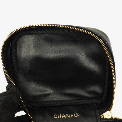 Chanel Kosmetikkoffer aus schwarzem Leder