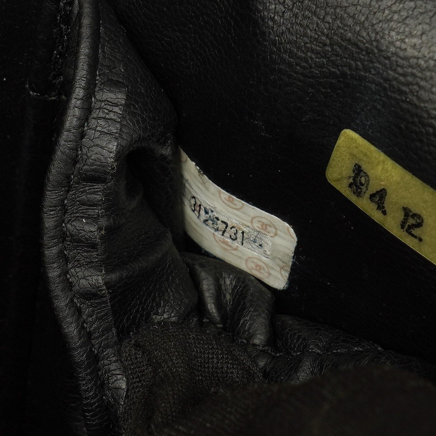 Chanel Kosmetikkoffer aus schwarzem Leder