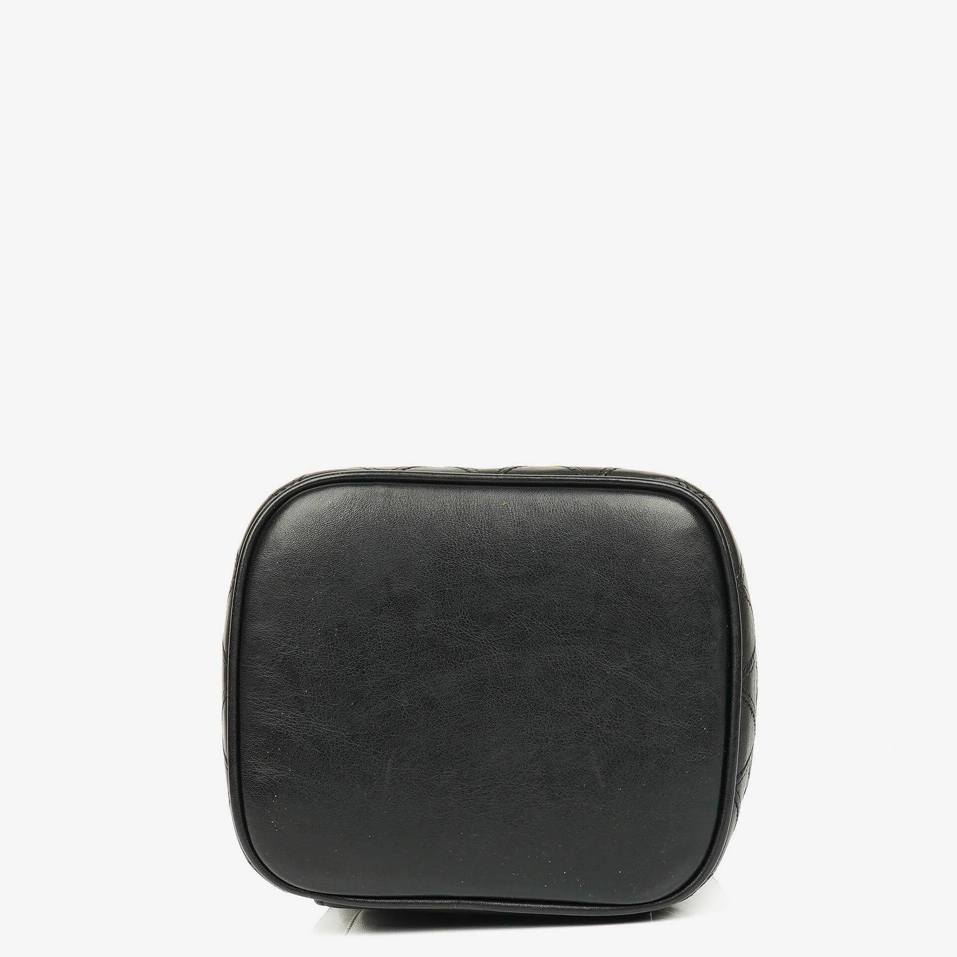 Chanel Vanity Case aus schwarzem Leder