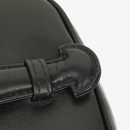 Chanel Vanity Case aus schwarzem Leder