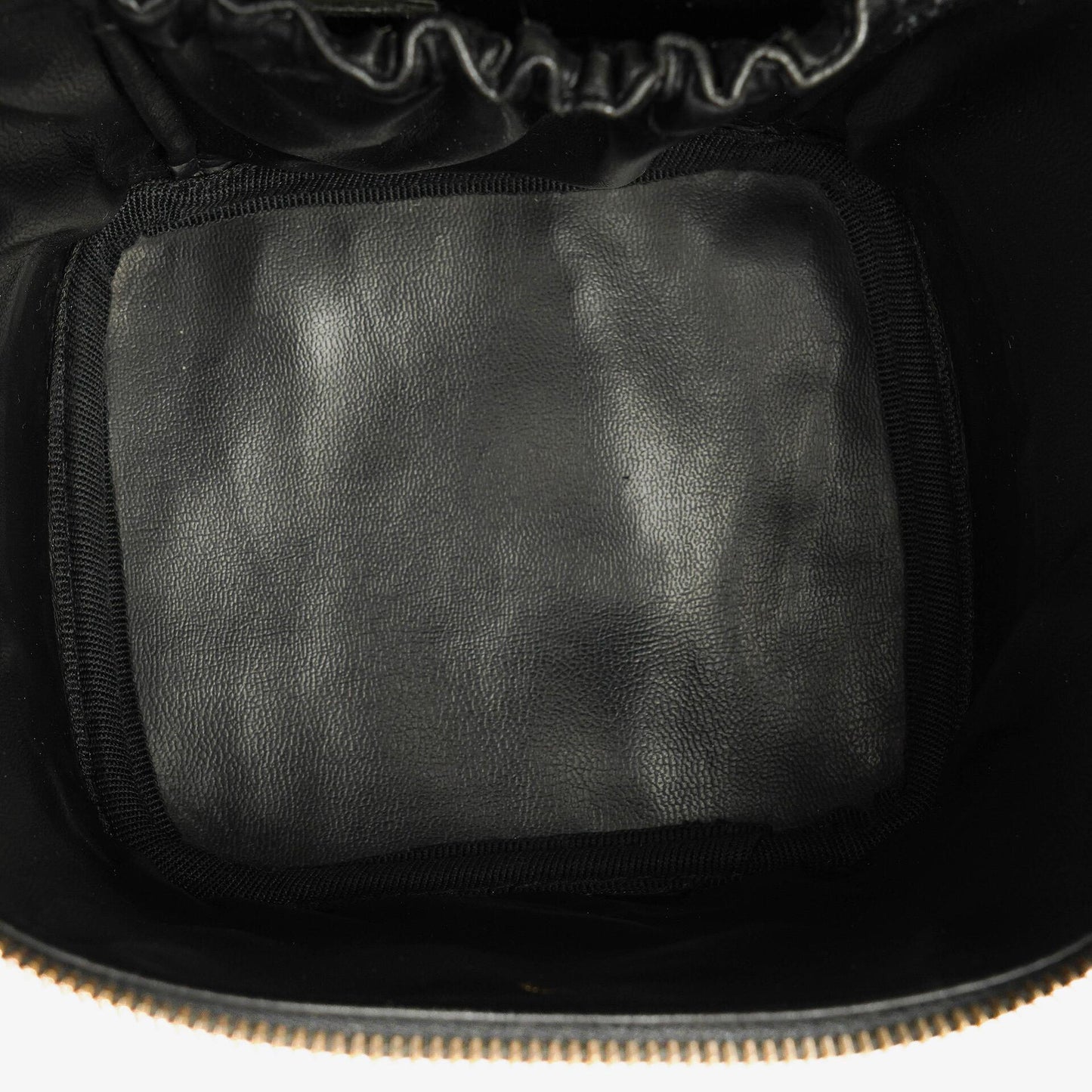 Chanel Vanity Case aus schwarzem Leder