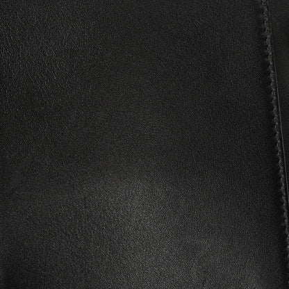 Chanel Vanity Case aus schwarzem Leder