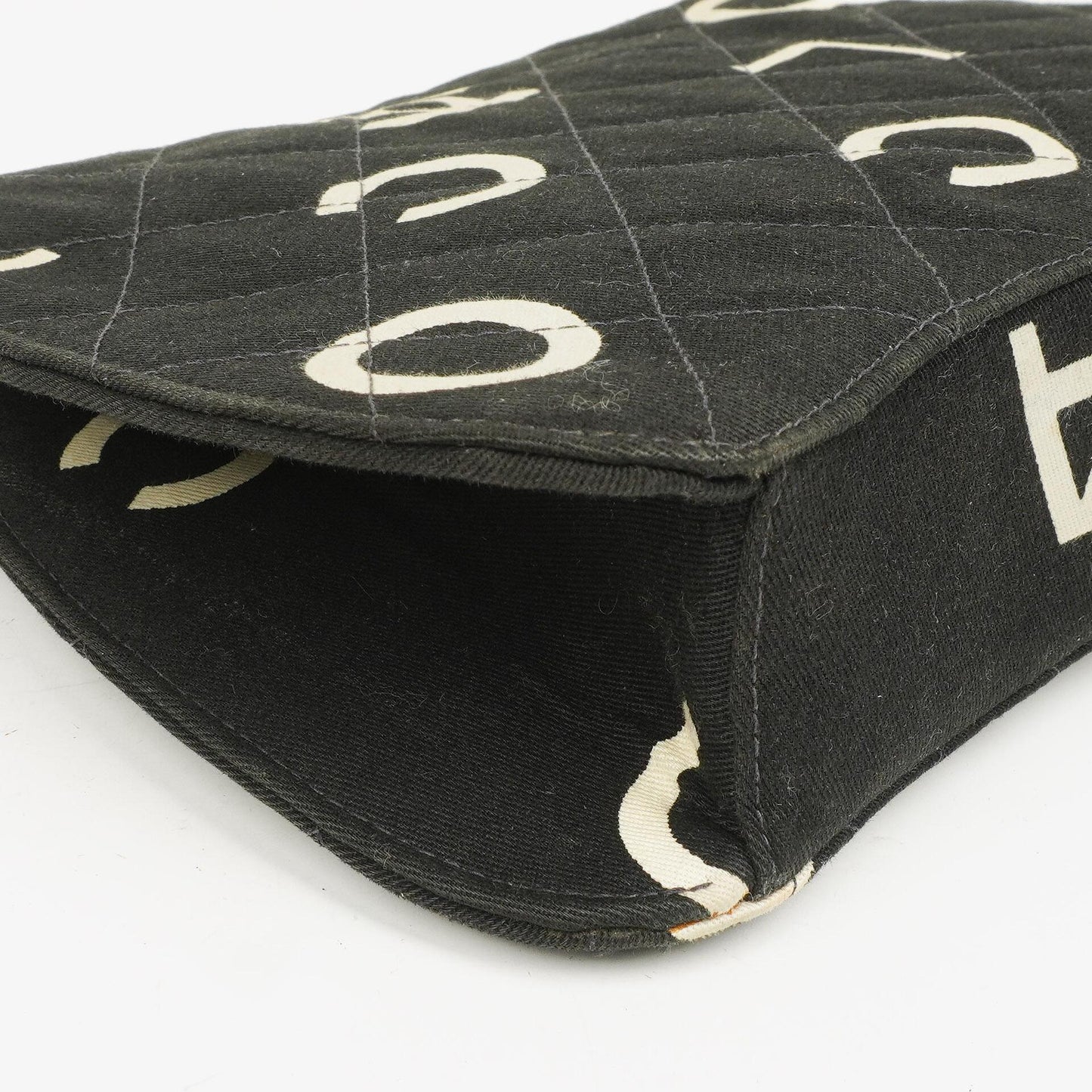 Chanel Coco ID Kettentasche aus schwarzem gestepptem Canvas