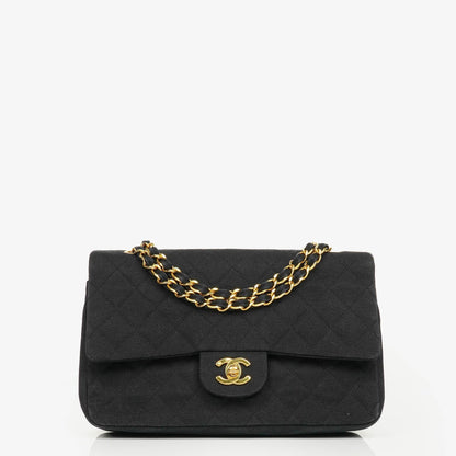 Chanel Double Flap Tasche in Schwarz gesteppt