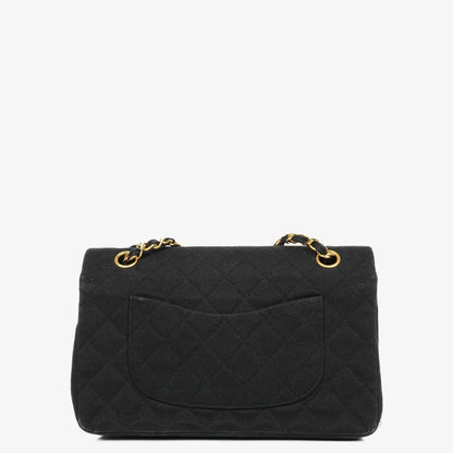Chanel Double Flap Tasche in Schwarz gesteppt