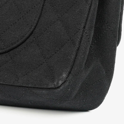 Chanel Double Flap Tasche in Schwarz gesteppt
