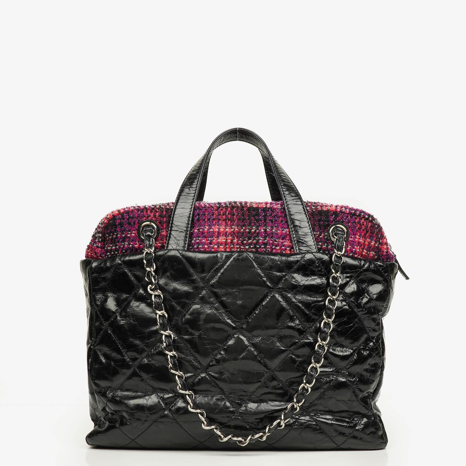 Chanel Portobello Tote Bag aus schwarzem gestepptem glasiertem Kalbsleder und Tweed