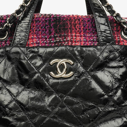 Chanel Portobello Tote Bag aus schwarzem gestepptem glasiertem Kalbsleder und Tweed