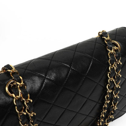 Chanel Full Flap Tasche aus schwarzem gestepptem Lammleder mit 24K Beschlägen