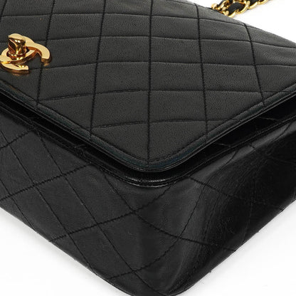 Chanel Full Flap Tasche aus schwarzem gestepptem Lammleder mit 24K Beschlägen