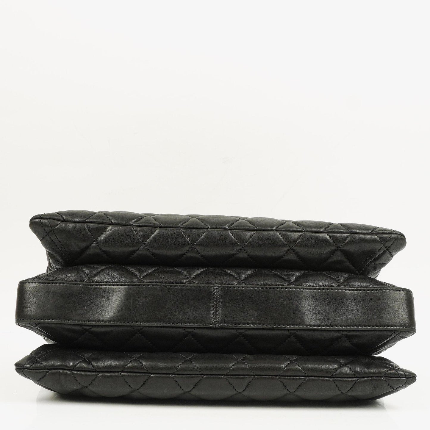 Chanel Maxi 3 Accordion Flap Tasche aus schwarzem gestepptem Lammleder