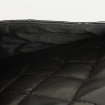 Chanel Maxi 3 Accordion Flap Tasche aus schwarzem gestepptem Lammleder