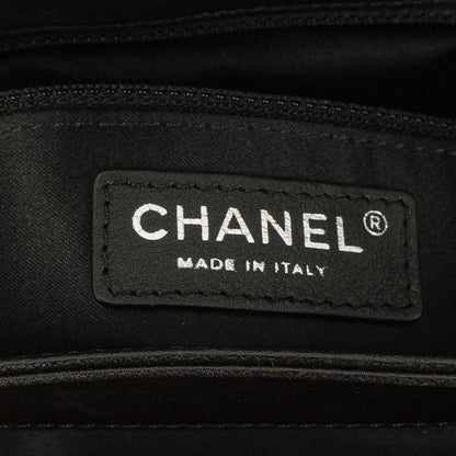 Chanel Maxi 3 Accordion Flap Tasche aus schwarzem gestepptem Lammleder