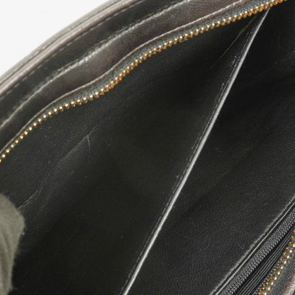 Chanel Schwarze Gestepptes Lammleder Schultertasche