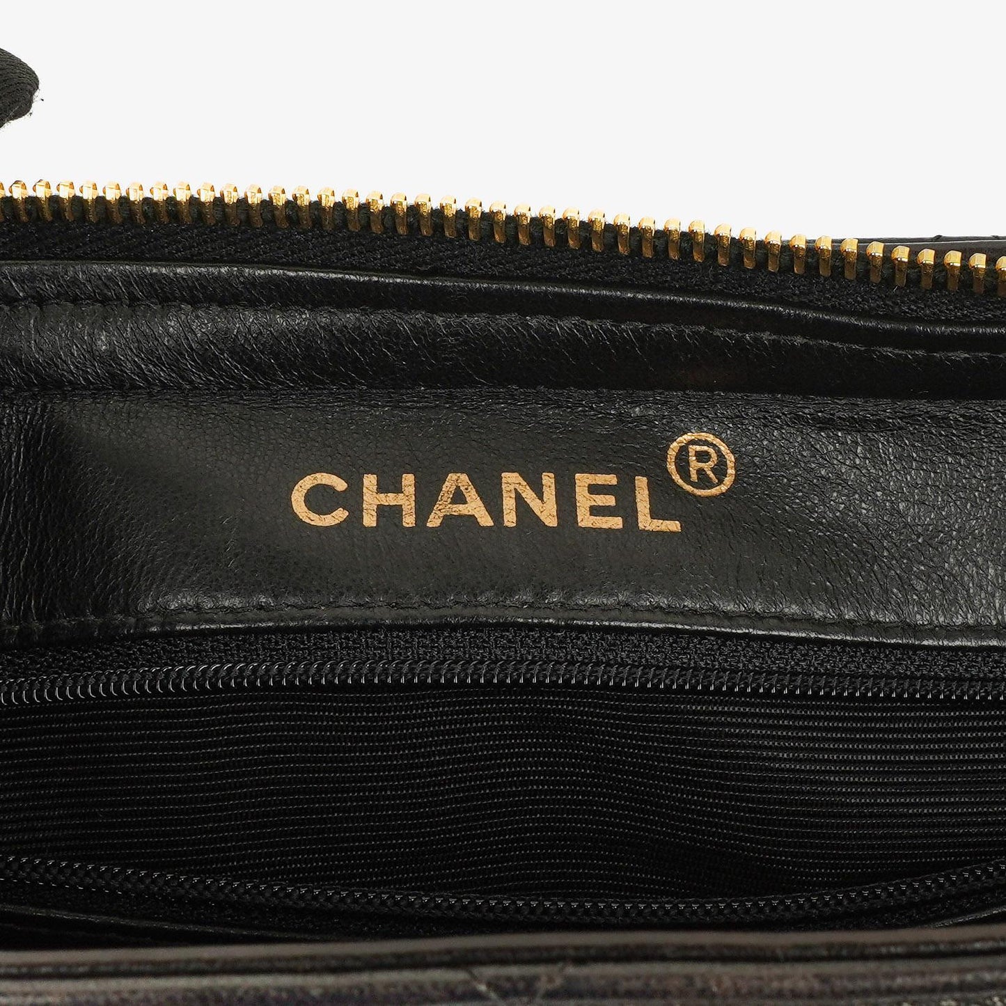 Chanel Schwarze Gestepptes Lammleder Schultertasche