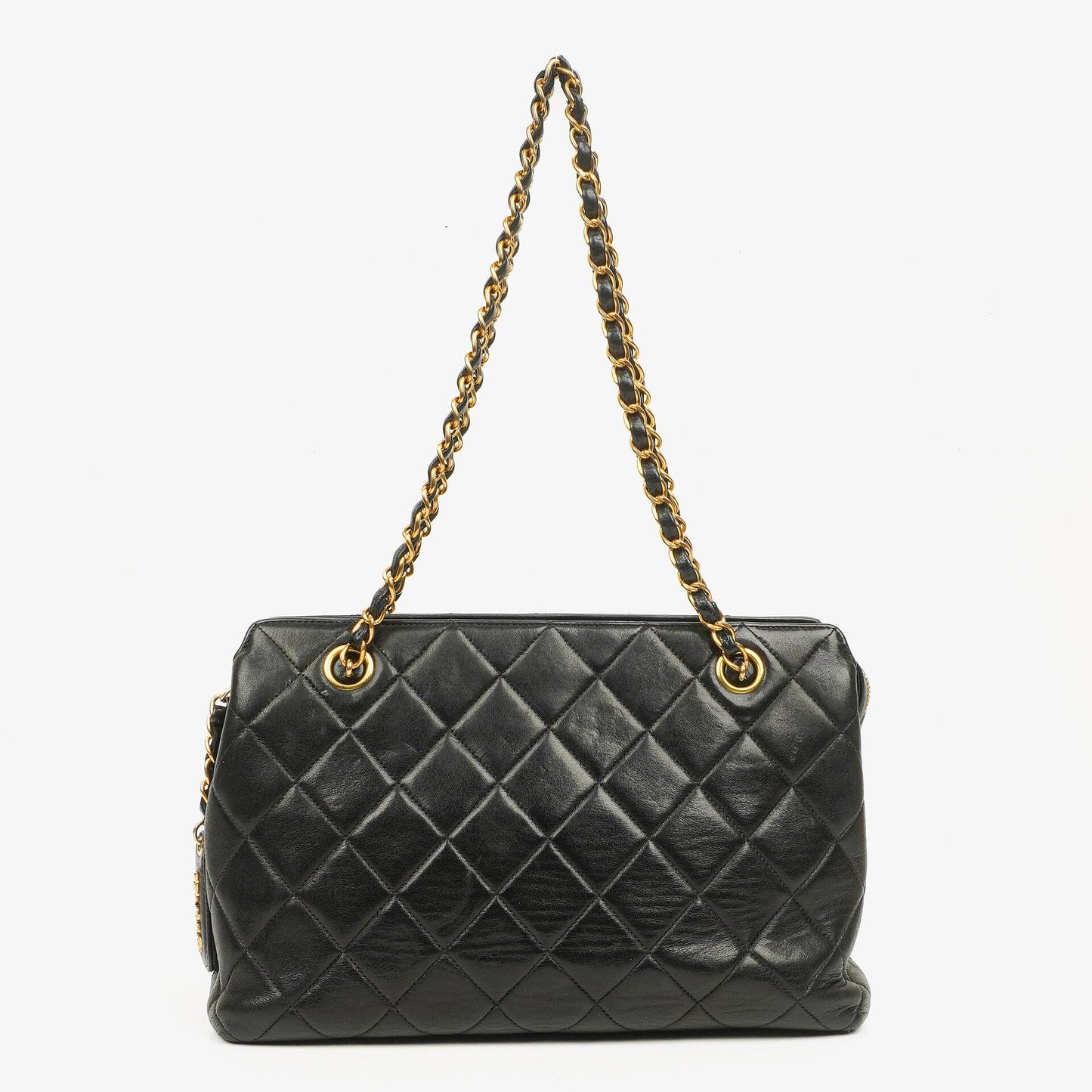 Chanel Schwarze Stepp-Lammleder Schultertasche