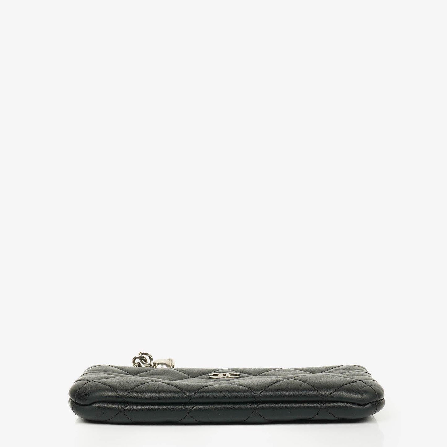 Chanel Kleine Cosmo Kosmetiktasche aus schwarzem gestepptem Lammleder