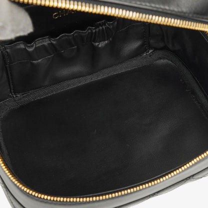 Chanel Timeless Kosmetiktasche Schwarz Lammleder Steppung