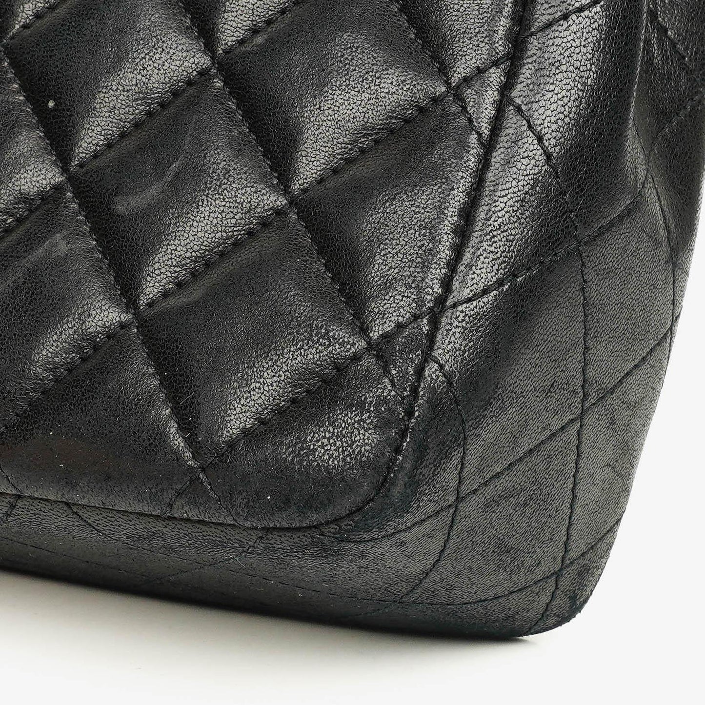 Chanel Square Single Flap Tasche aus schwarzem gestepptem Leder
