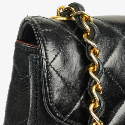 Chanel Square Single Flap Tasche aus schwarzem gestepptem Leder