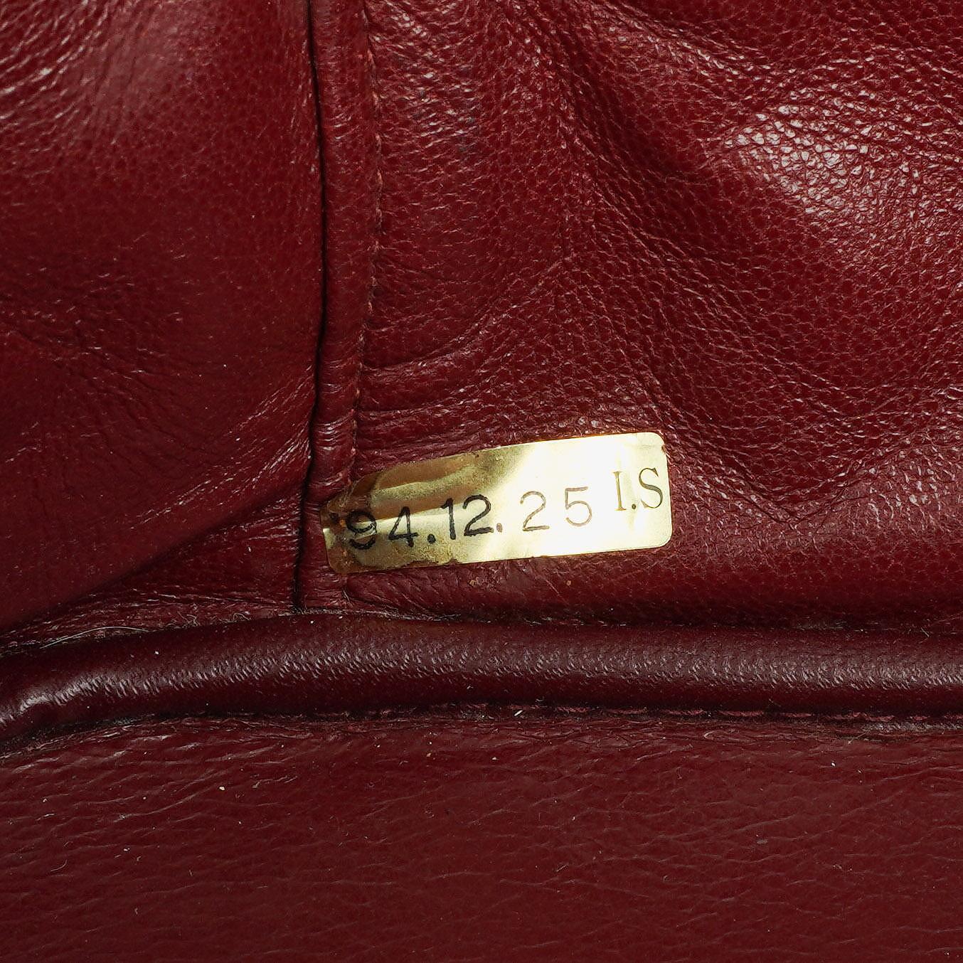 Chanel schwarzer gesteppter Kosmetikkoffer aus Leder