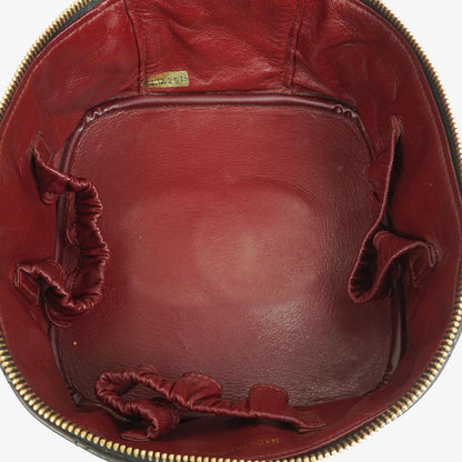 Chanel schwarzer gesteppter Kosmetikkoffer aus Leder