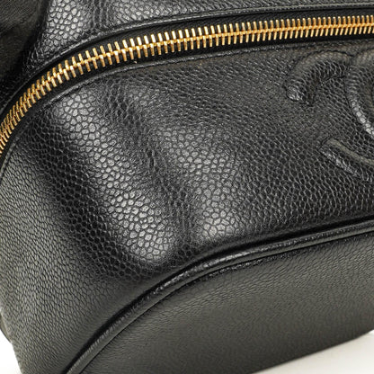 Chanel Kosmetikkoffer aus schwarzem gestepptem Leder