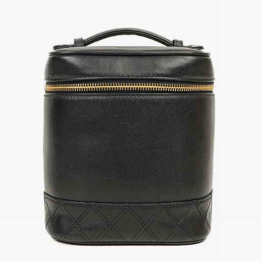 Chanel Kosmetikkoffer aus schwarzem gestepptem Leder