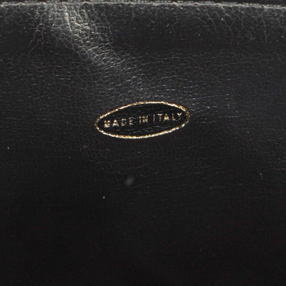 Chanel Kosmetikkoffer aus schwarzem gestepptem Leder