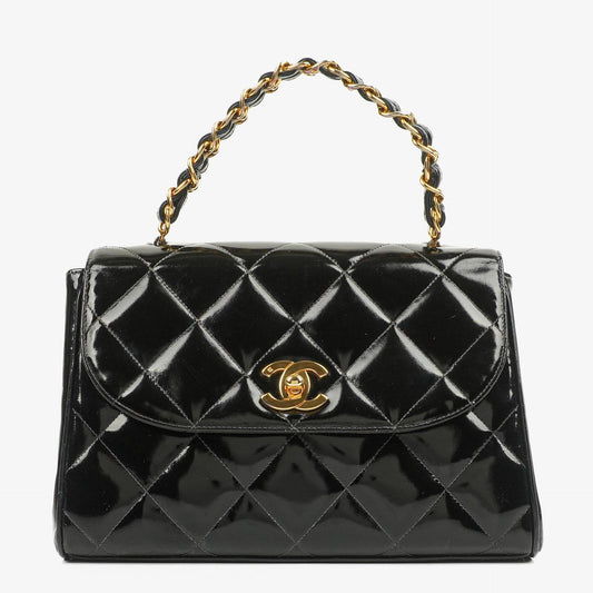 Chanel CC Flap Doppelketten-Tasche aus schwarzem gestepptem Patentleder