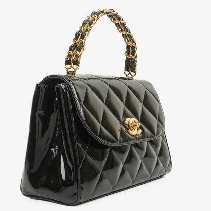 Chanel CC Flap Doppelketten-Tasche aus schwarzem gestepptem Patentleder
